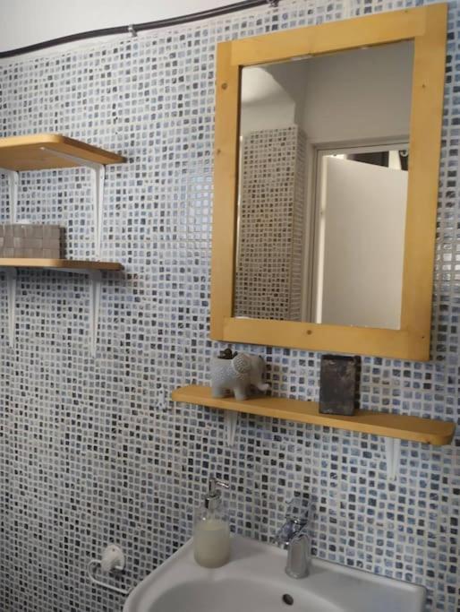 B3 - The Colorful One Apartment Айгио Екстериор снимка
